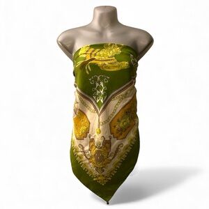 Elegant vintage Silk Green and Yellow Scarf